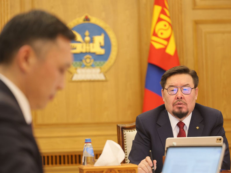 Нийслэл, дүүргийн татварын газрын дарга нарт хариуцлага тооцож, ажлаас нь чөлөөлөхийг үүрэг болгов